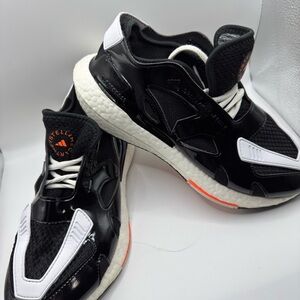 Adidas By Stella McCartney Ultraboost 22 Shoes Black White  size # 8